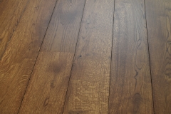 chestnut earth stain on oak extra matt